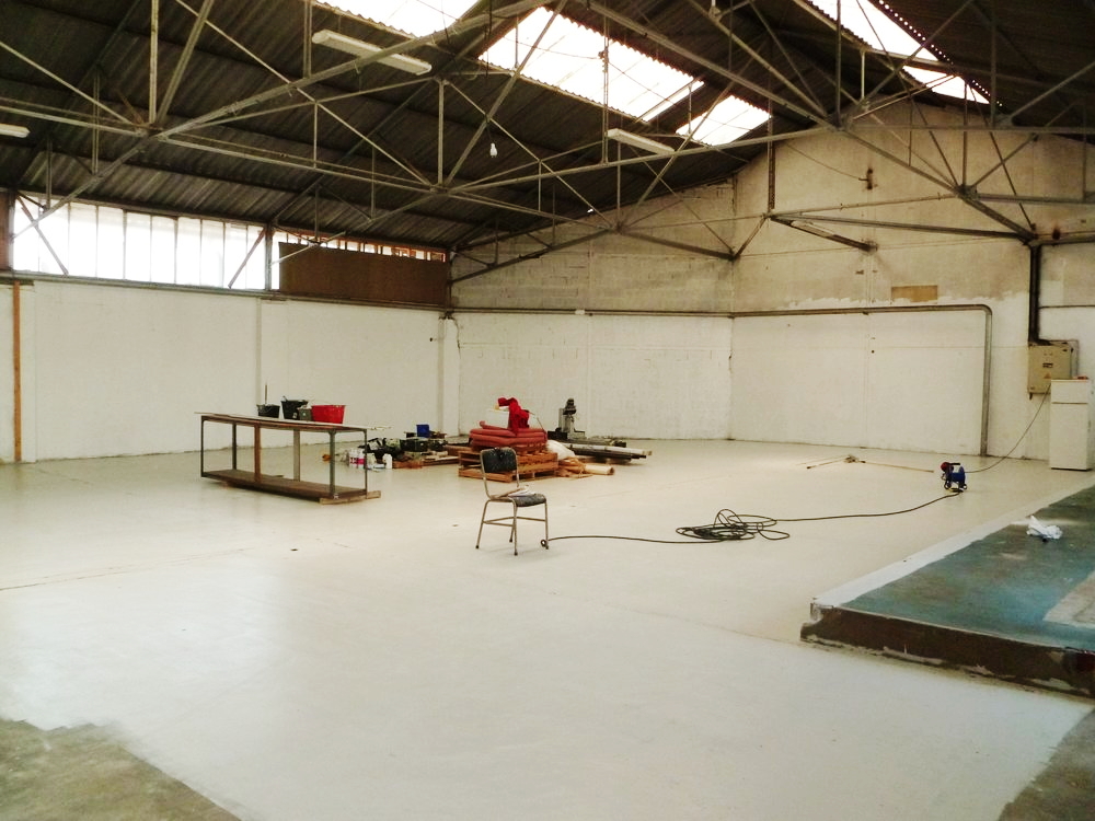 Plus il y a de la technologie, plus nous avons besoin de lieux physiques favorisant une réelle appropriation sociale de ces technologies. Mais est-ce suffisant ? Quels sont les retours d’expérience dans ces lieux ? Comment nos explorations numériques viennent-elles interroger l’éducation populaire ?