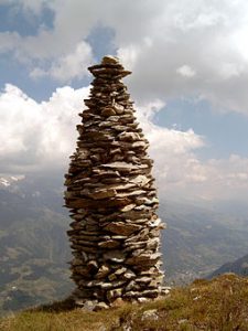 Cairn en pierre