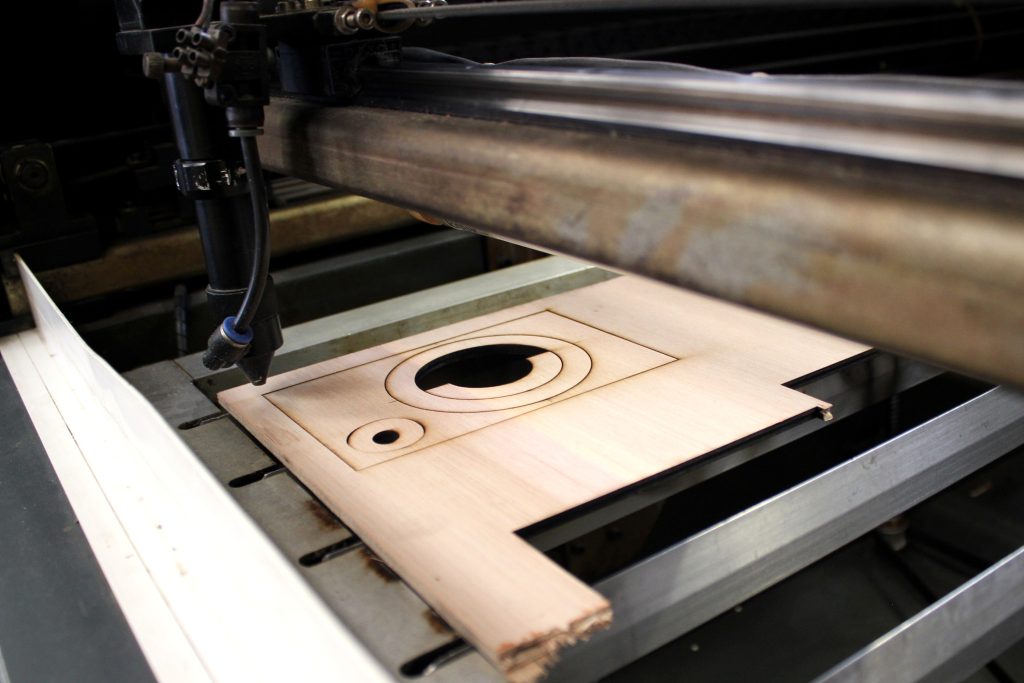 Découpeuse laser PiNG fablab PFC