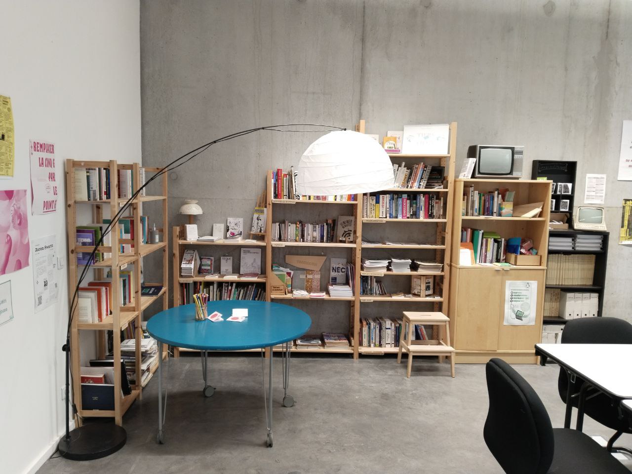 H_LABO02_EspRessources